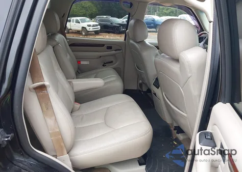 2003 Cadillac Escalade Standard z USA, uszkodzony, nr VIN 1GYEK63N73R118793